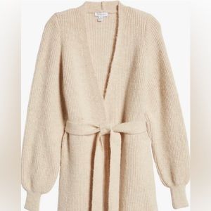NWT Topshop Beige Cardigan Size 4-6 (Small)